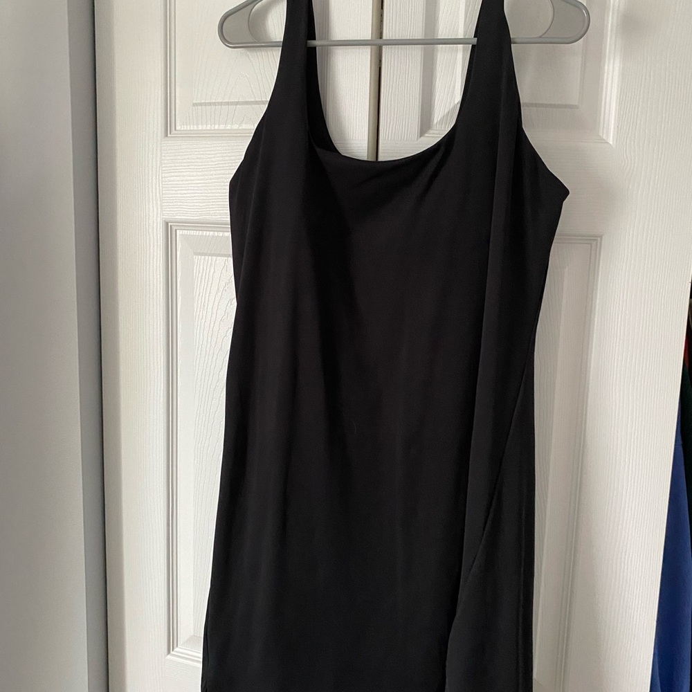 Old Navy Black Athletic Dress